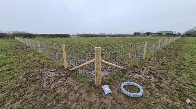 Stock Fencing installation in Nottingham